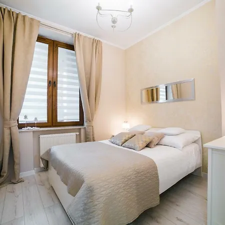 Apartamenty Roztocze Zwierzyniec Exterior photo