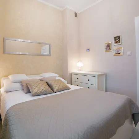 Apartamenty Roztocze Zwierzyniec Exterior photo